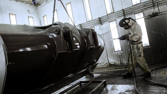Original custom-made attachments for construction equipment