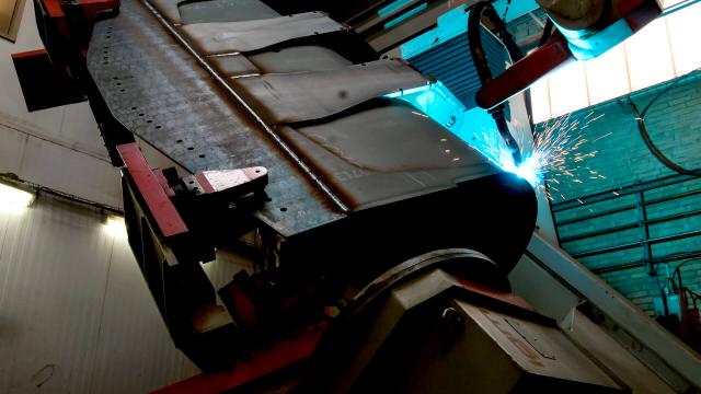 Welding robots at Sjorring